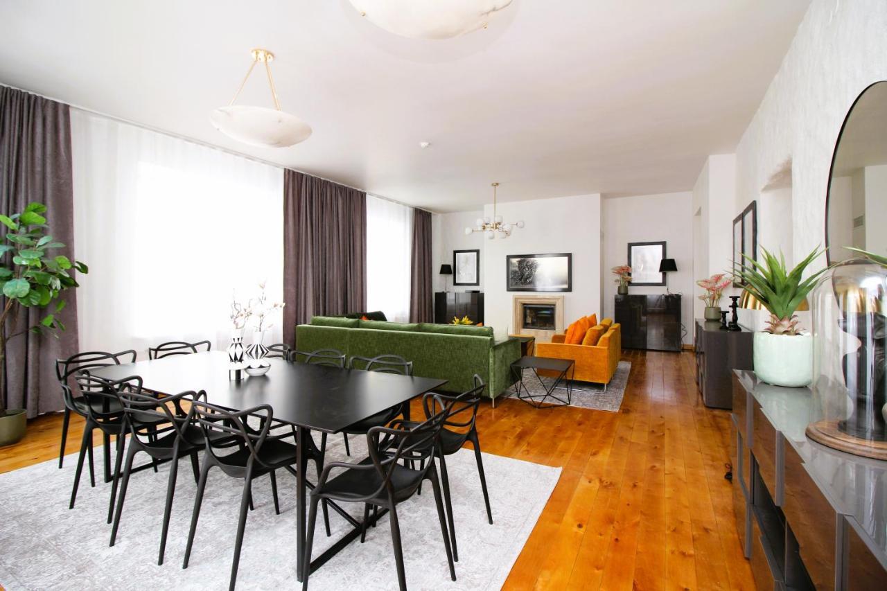 - Old Town Townhouse Huoneisto *